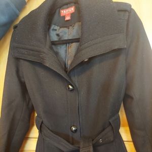 Taifun winter belted warm coat black size 4
